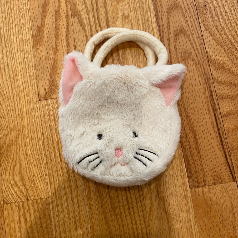 Adorable kitty purse